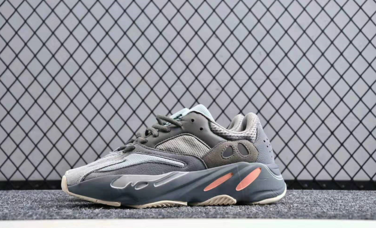 yeezy 700 boost - adidas