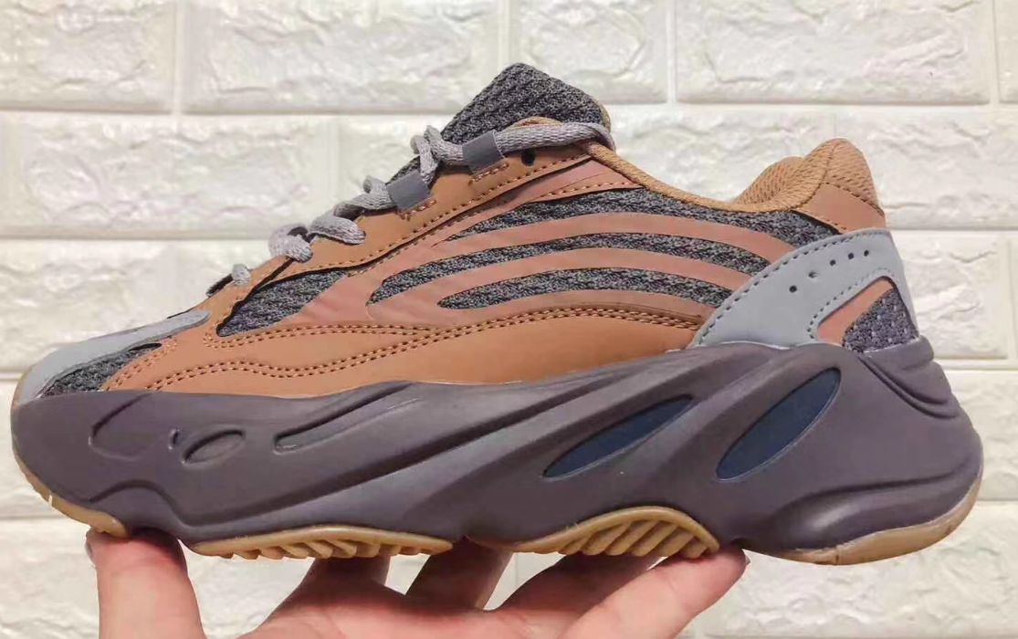 yeezy 700 boost - adidas