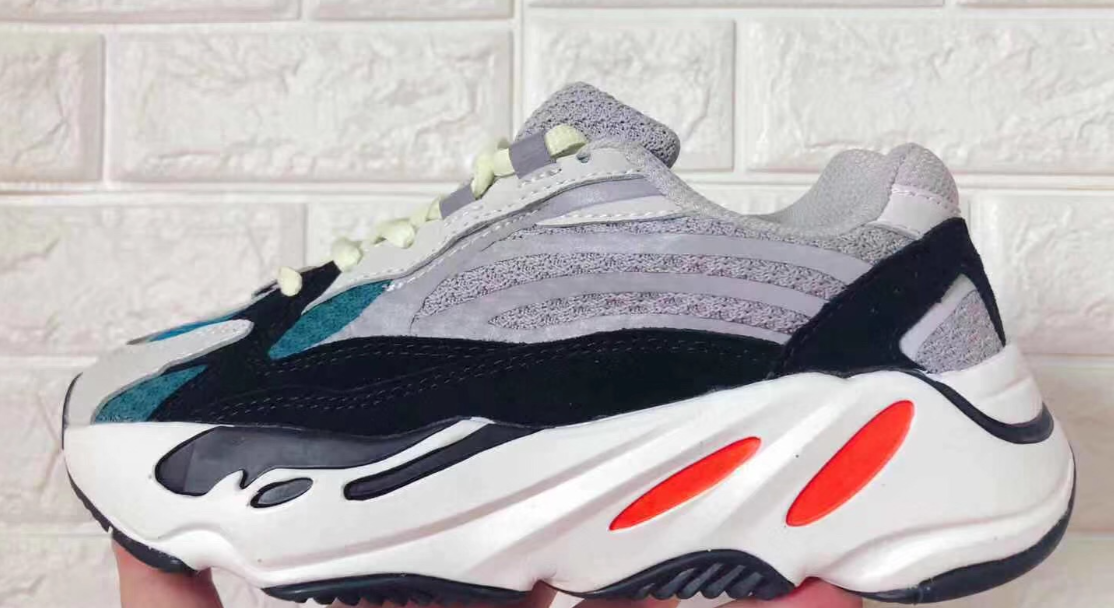 yeezy 700 boost - adidas