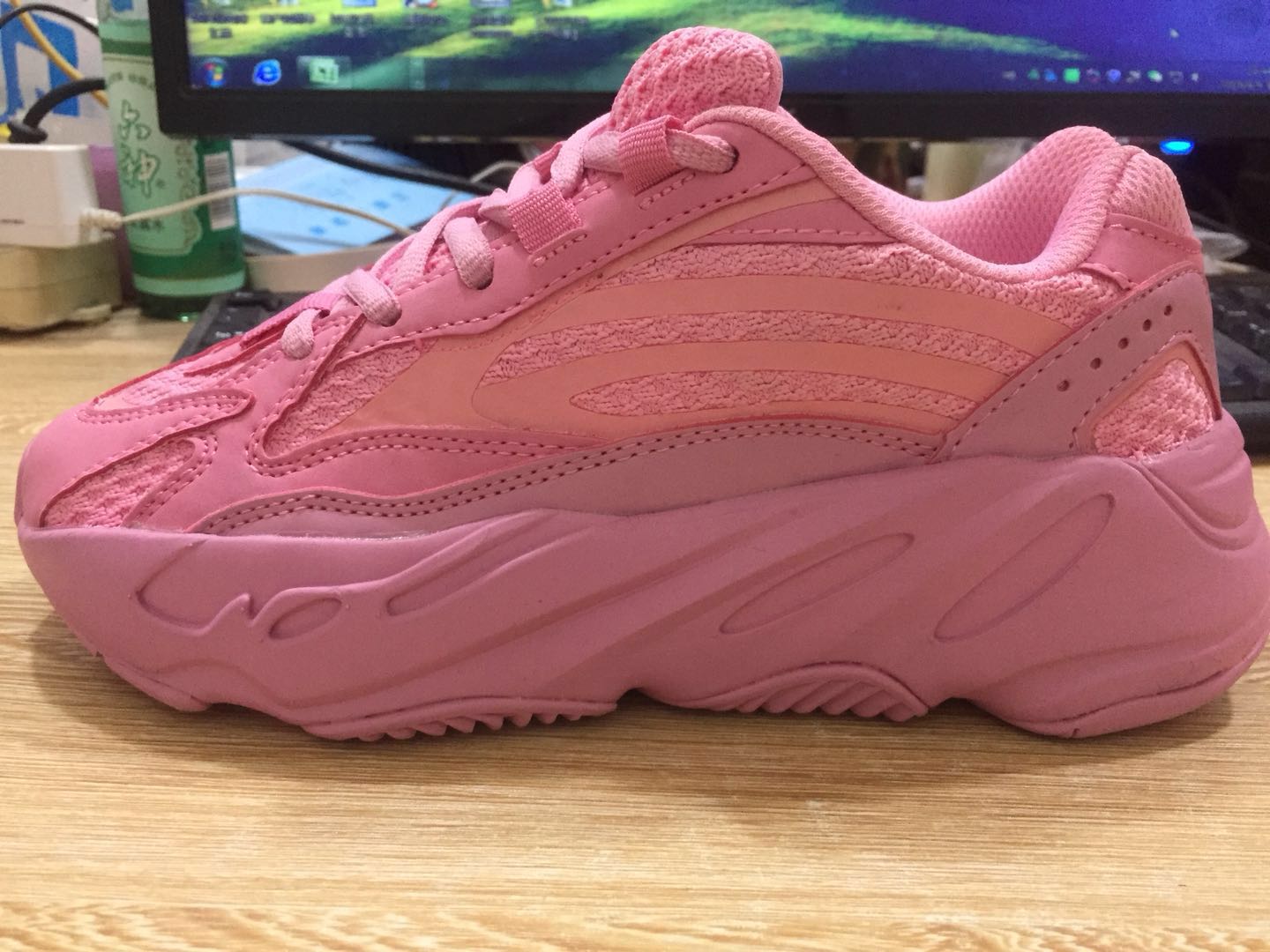 yeezy 700 boost - adidas