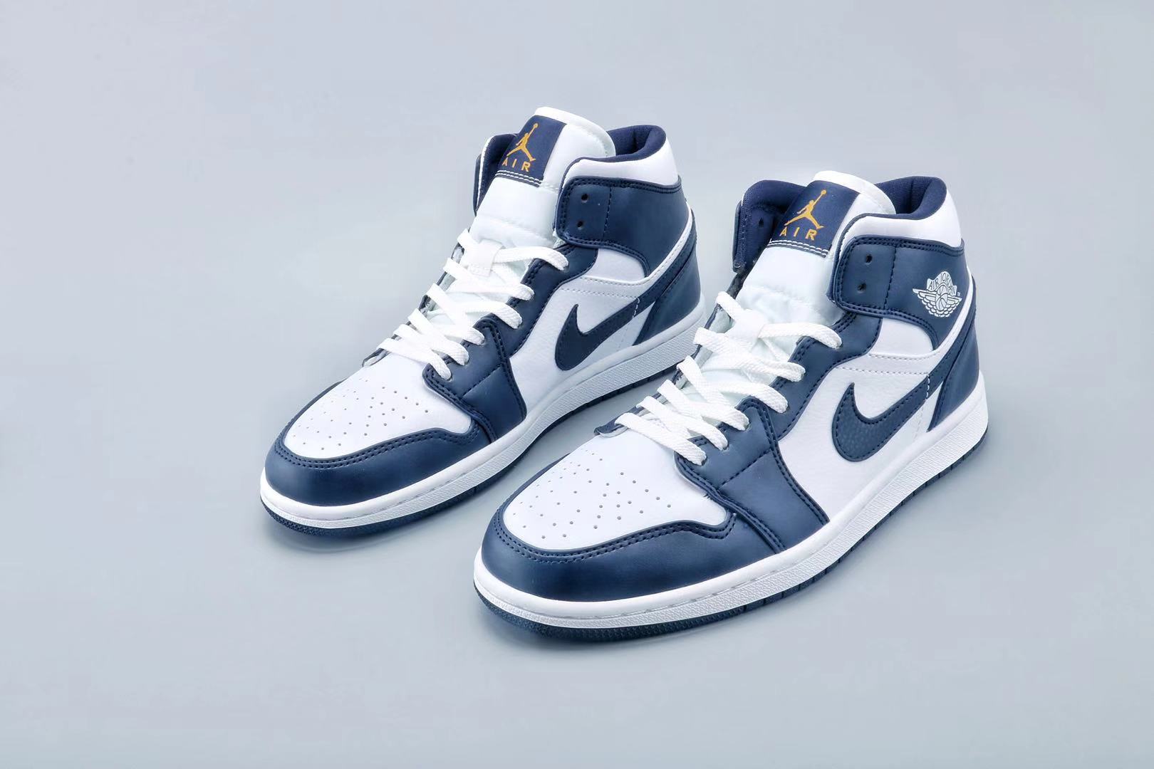 jordan air jordan 1 retro mid