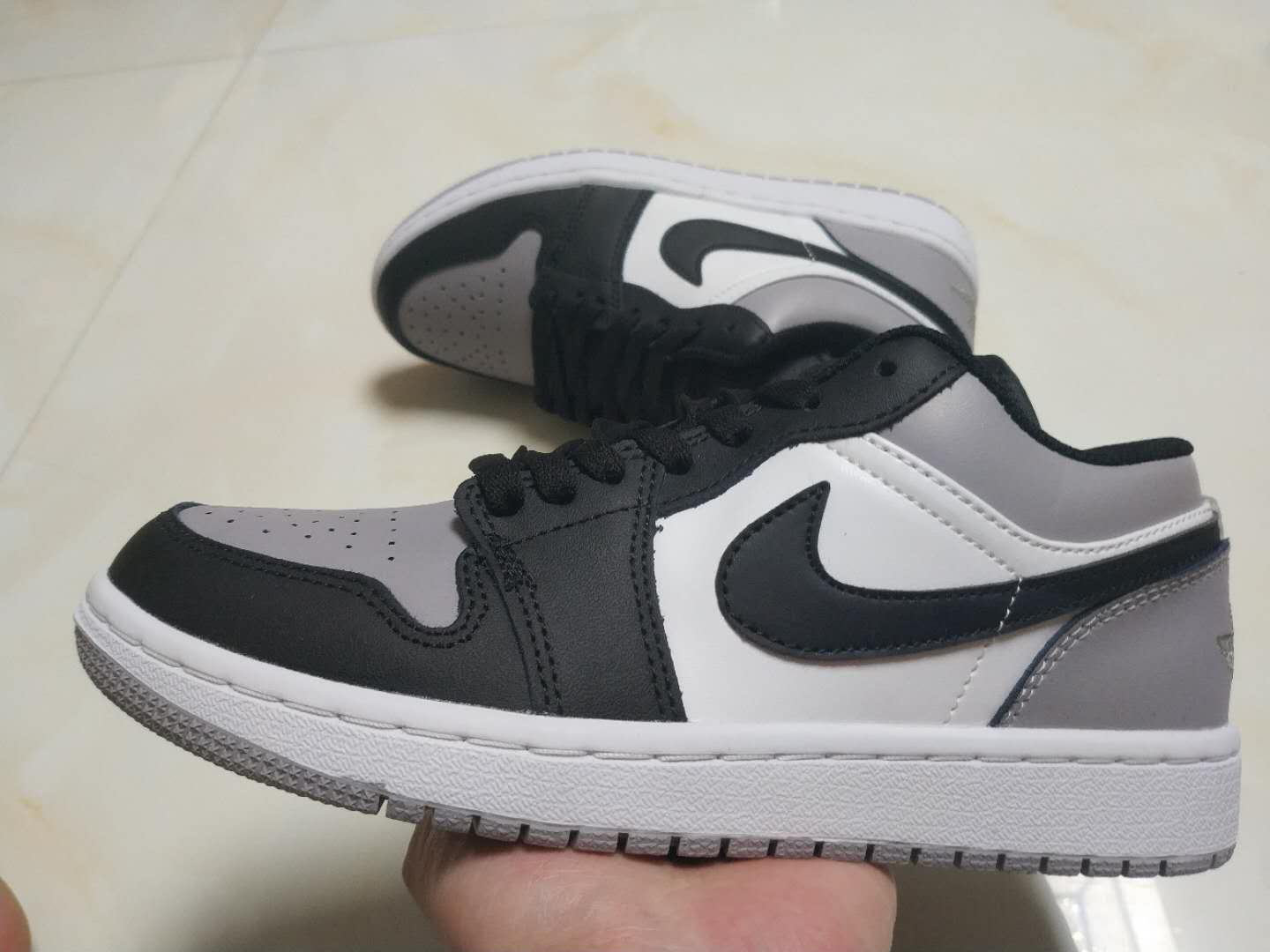 air jordan 1 retro low - jordan