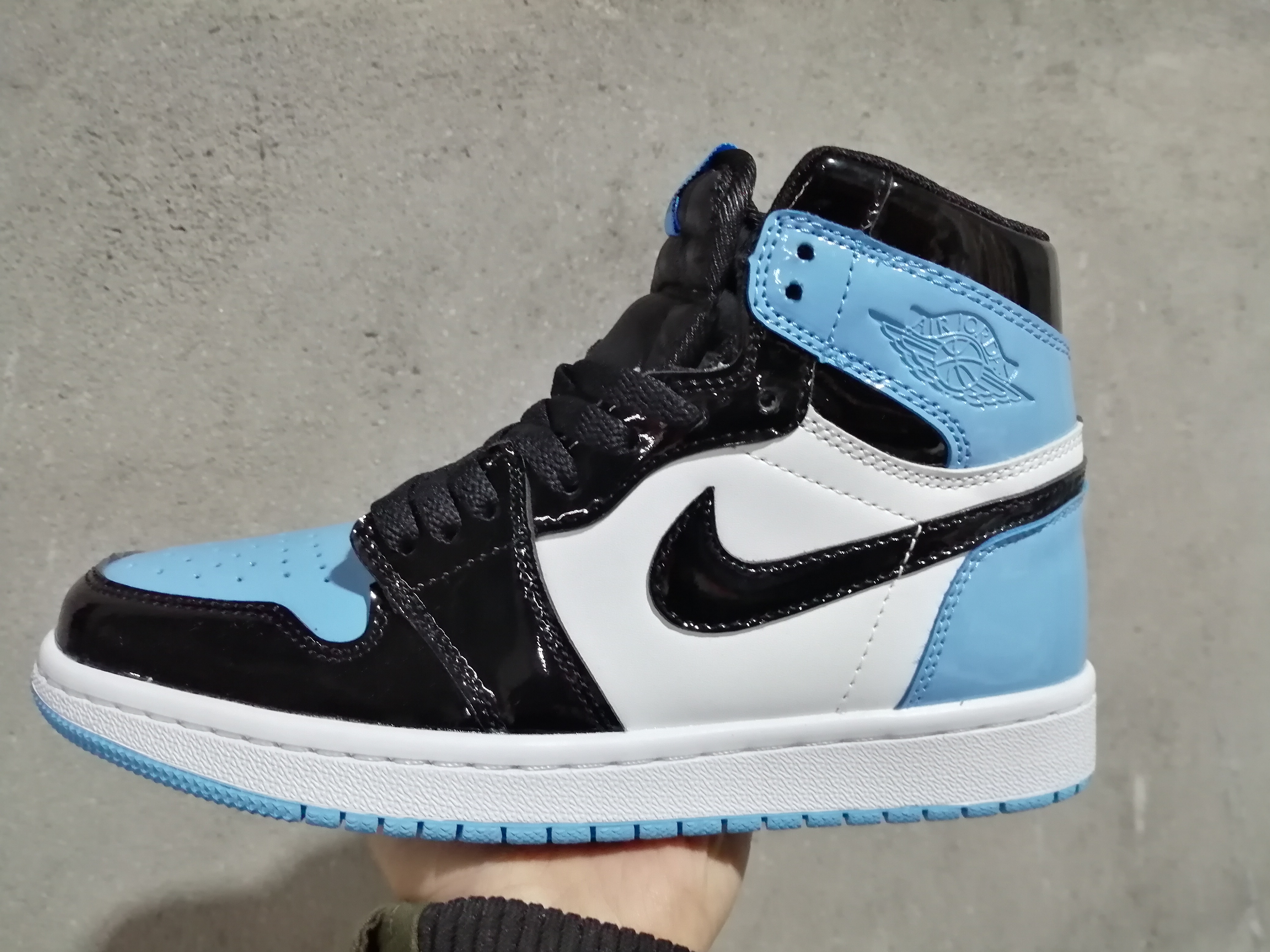 air jordan 1 retro high - jordan