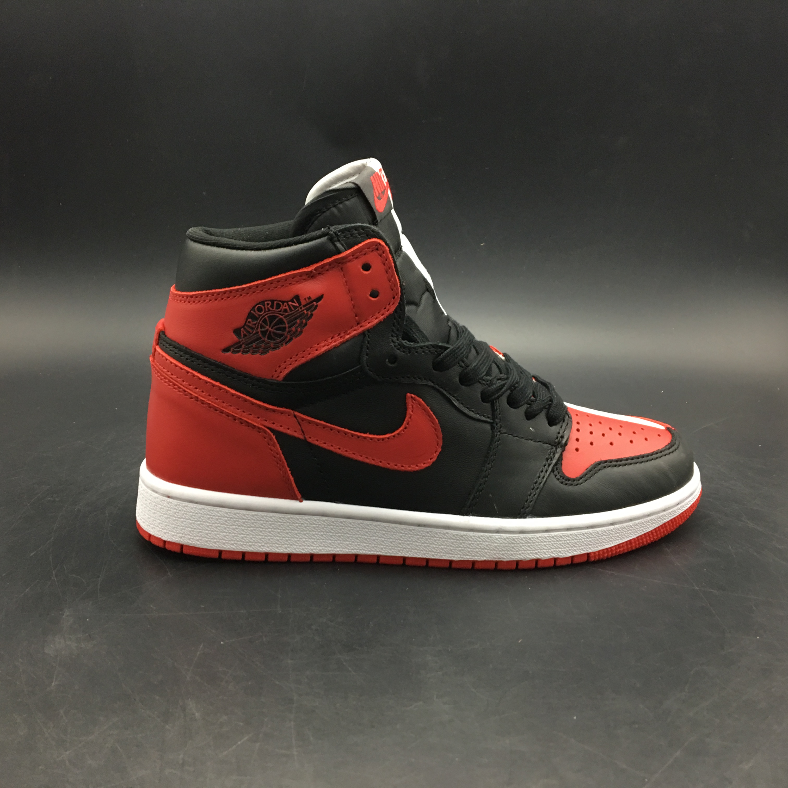 air jordan 1 retro high - jordan