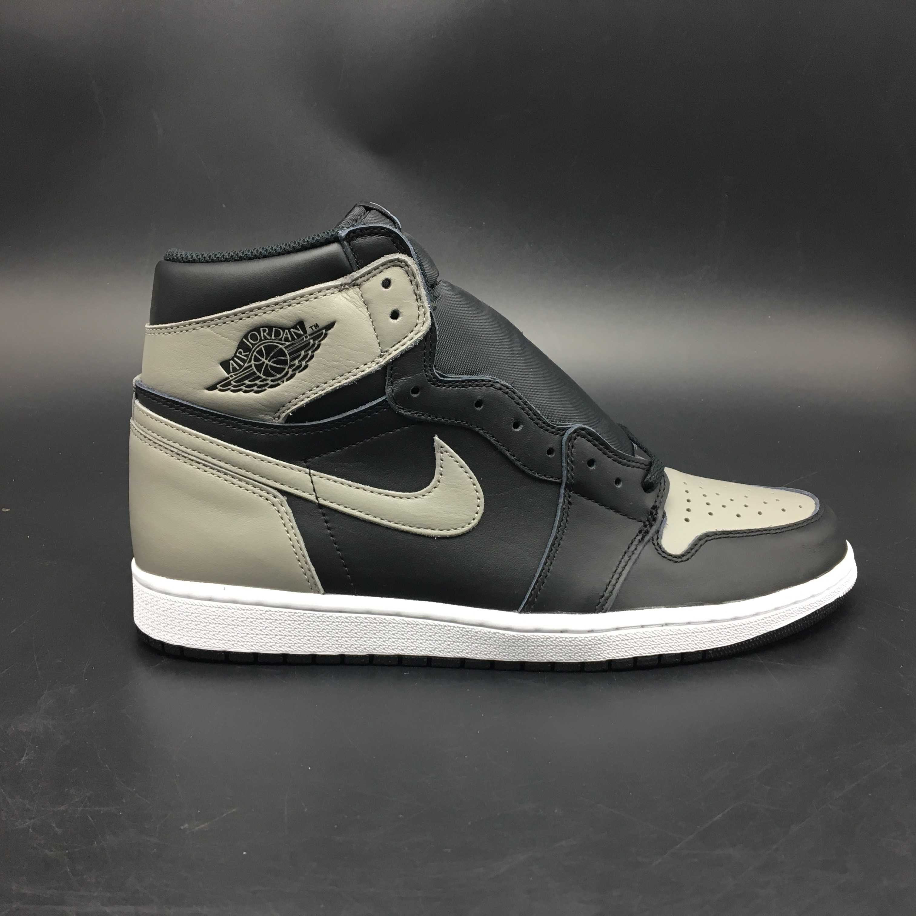 air jordan 1 retro high - jordan