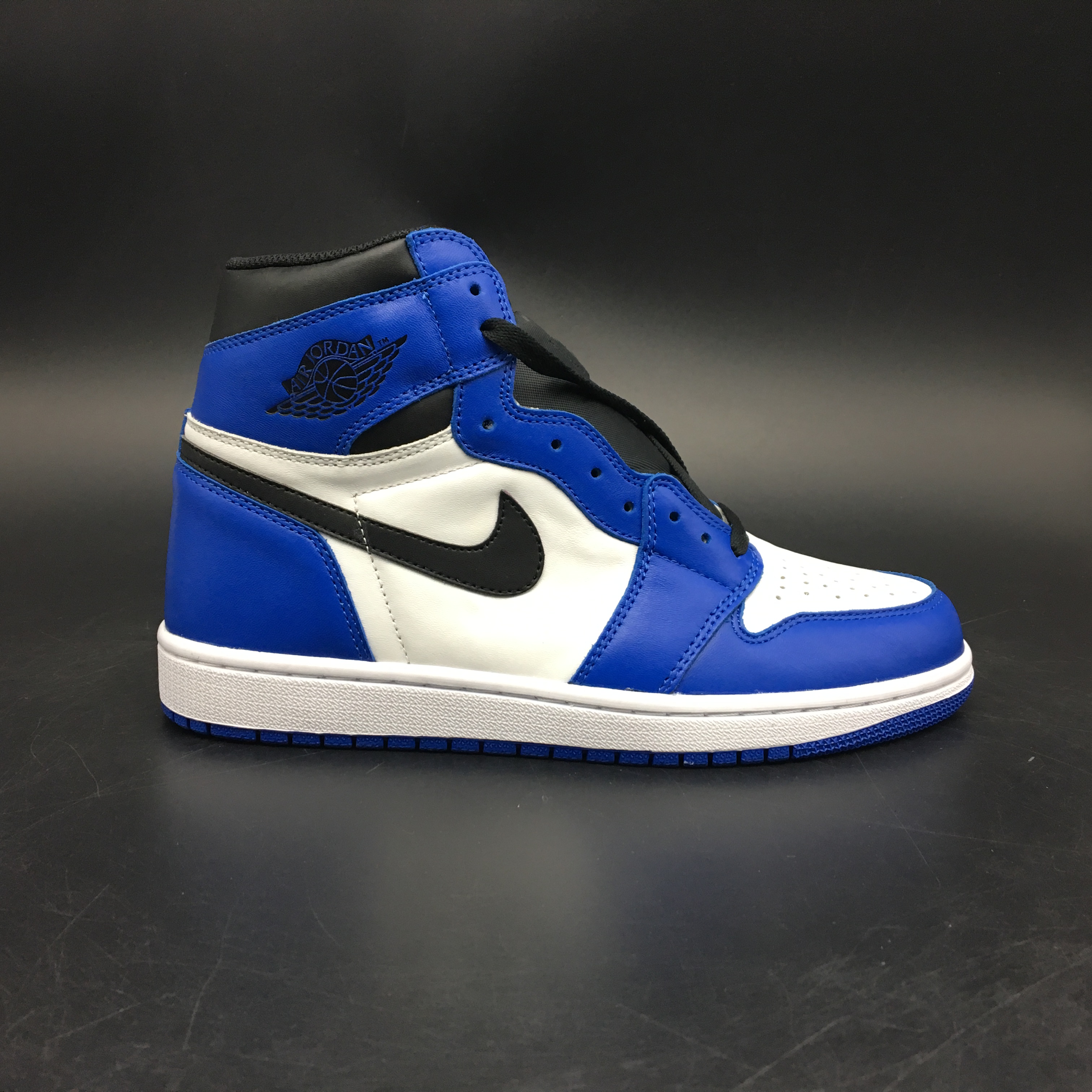 air jordan 1 retro high - jordan