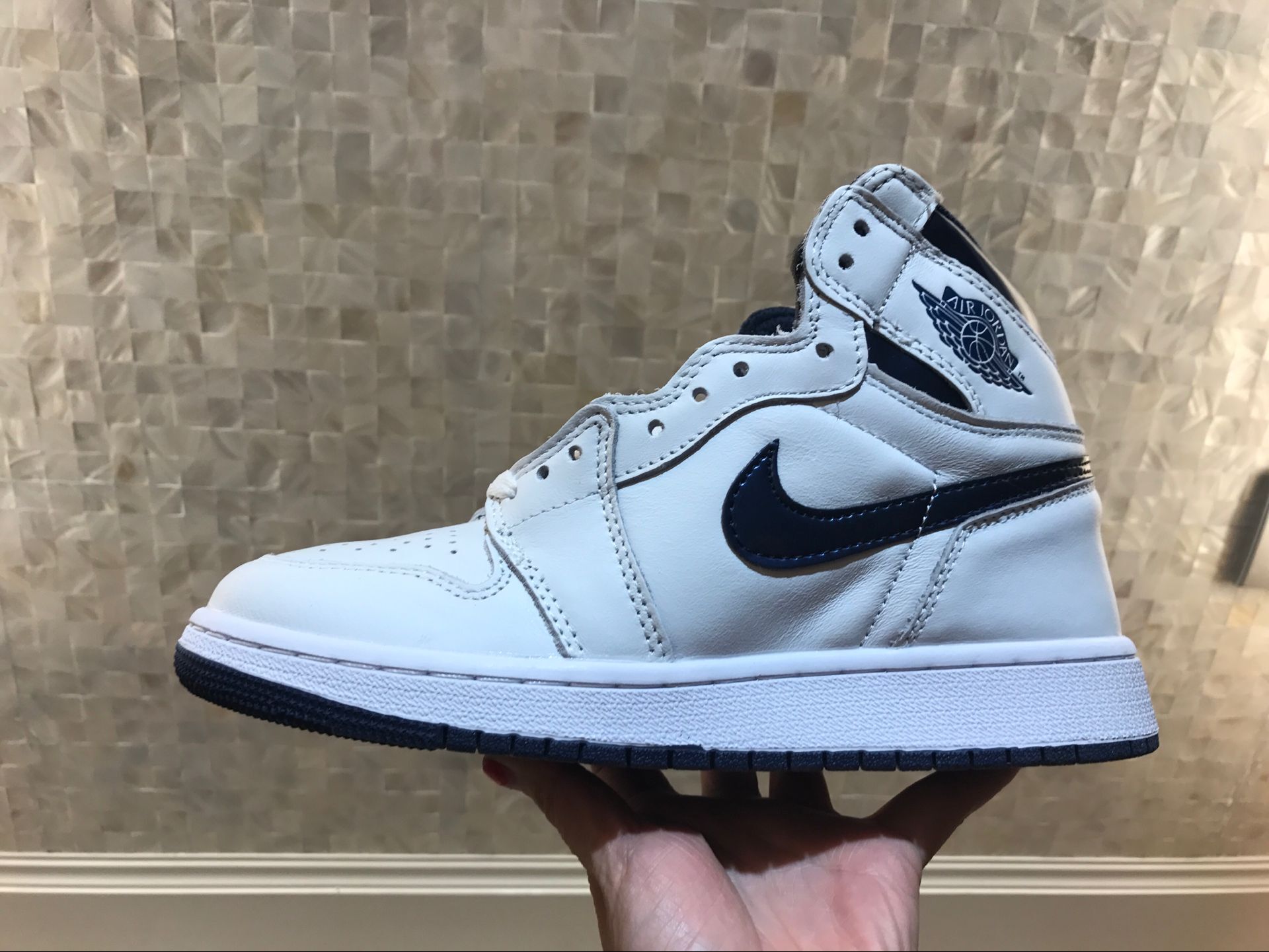 air jordan 1 retro high - jordan