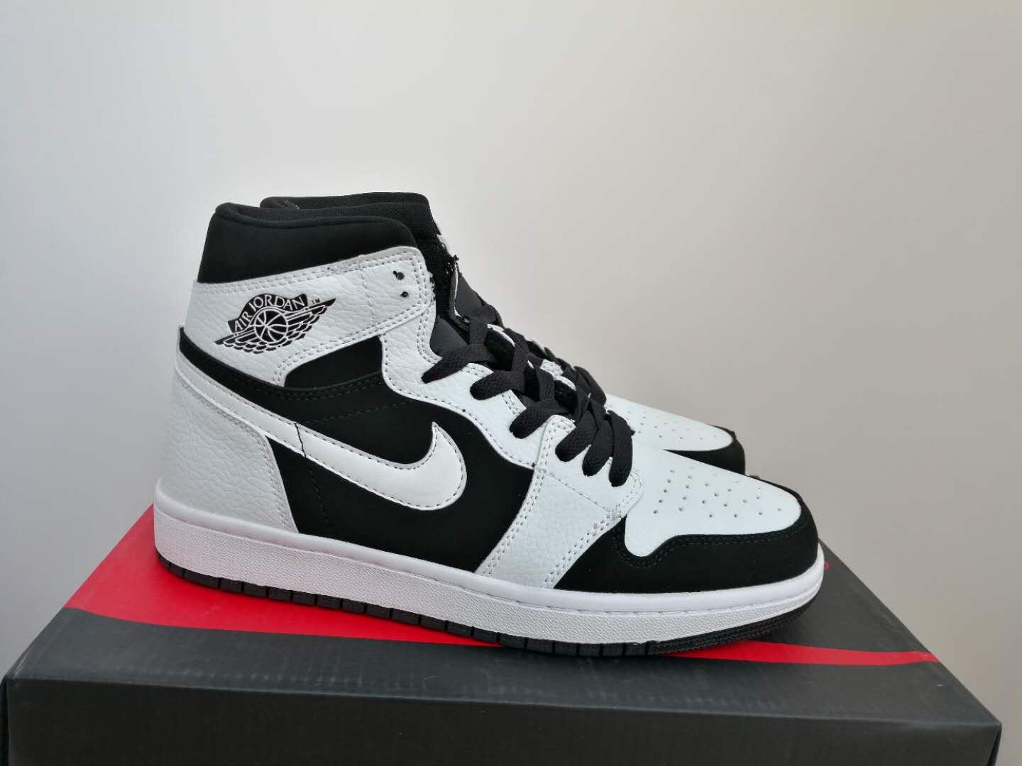 air jordan 1 retro high - jordan