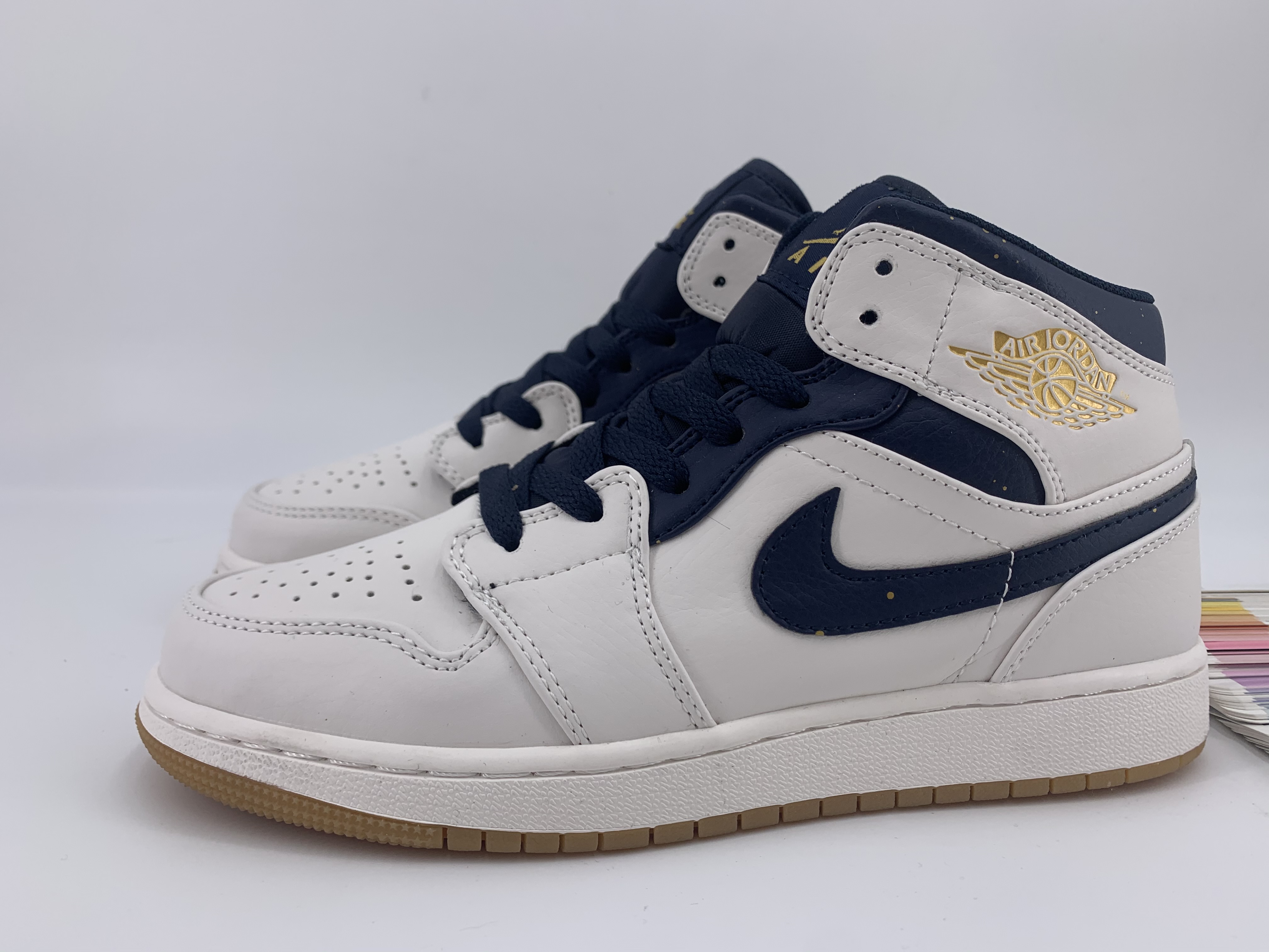 air jordan 1 retro mid - jordan
