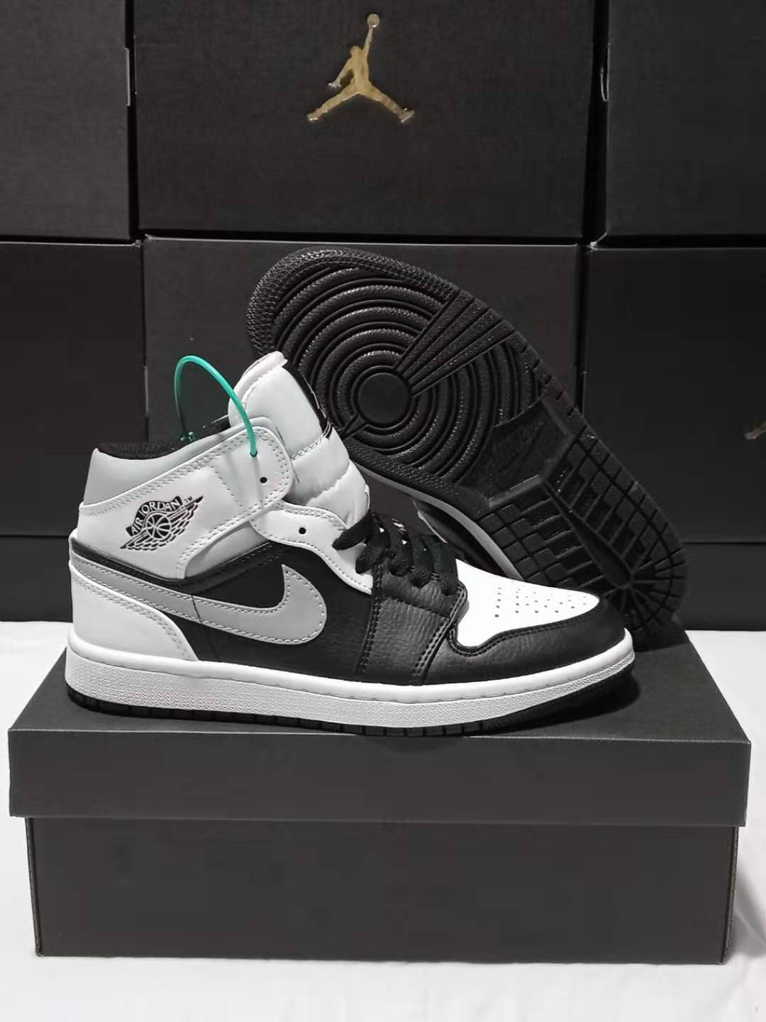 air jordan 1 retro mid - jordan