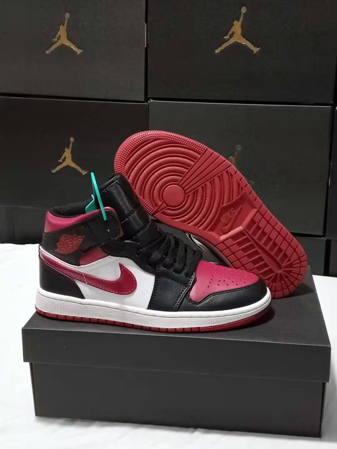 air jordan 1 retro high - jordan