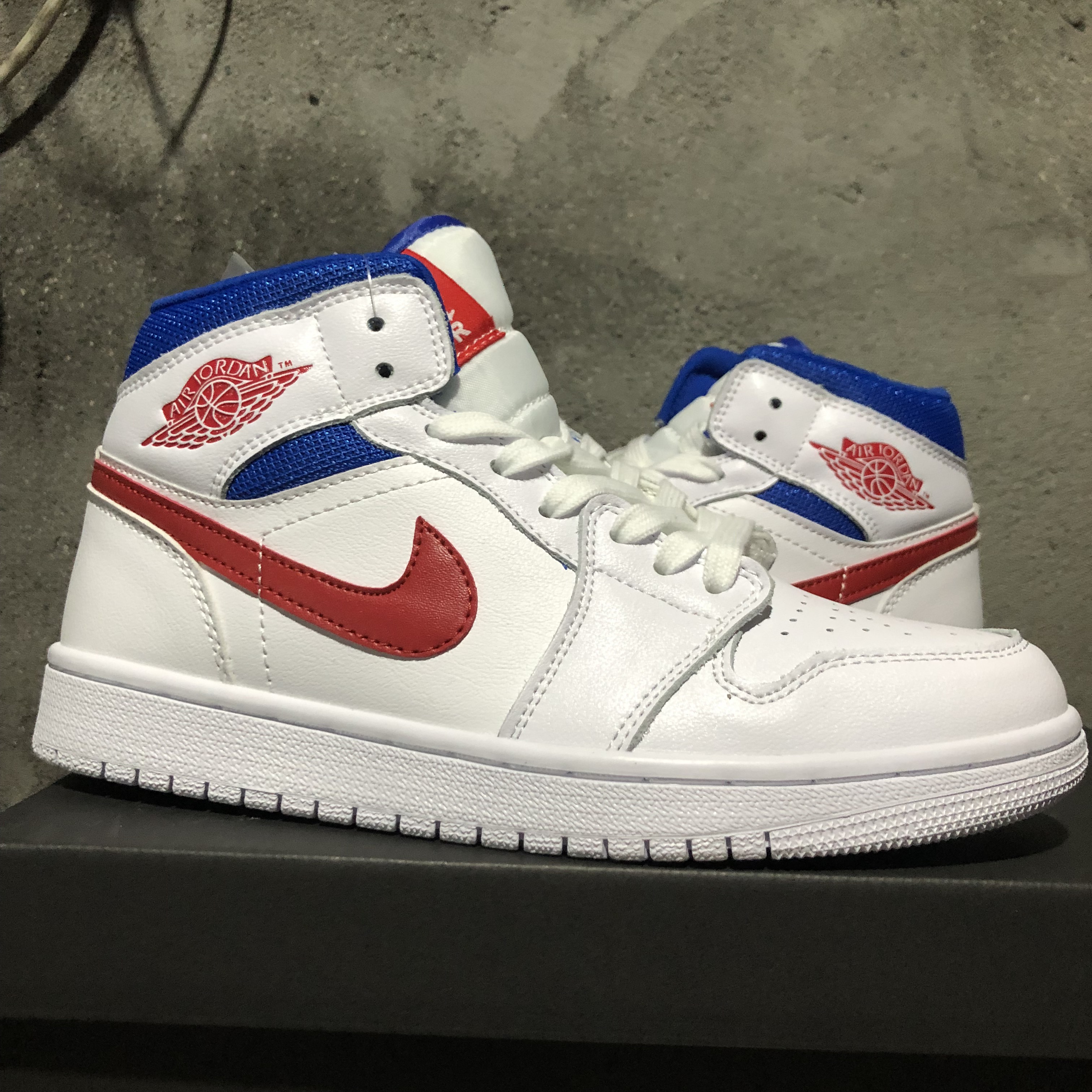 air jordan 1 retro high - jordan