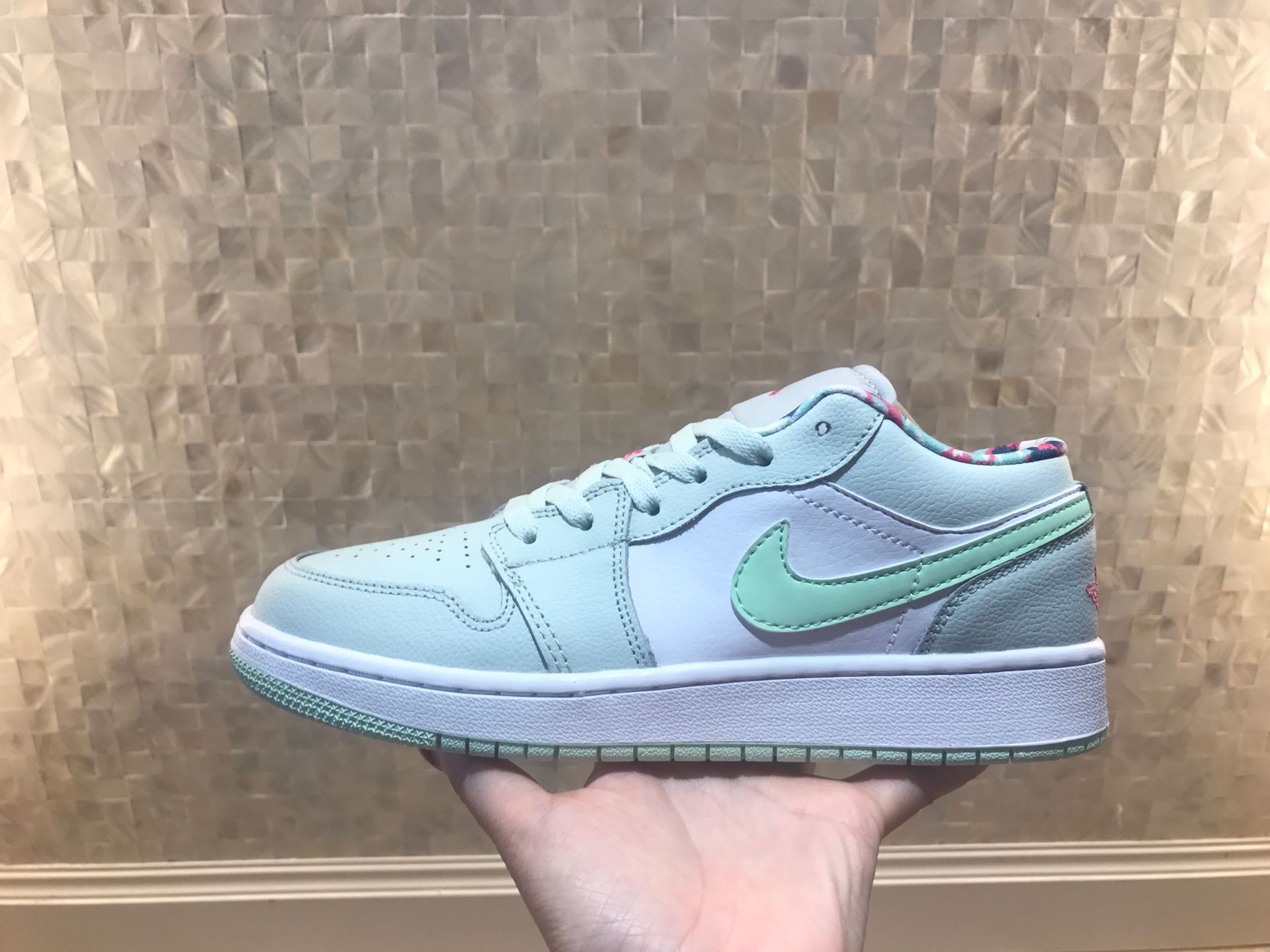 air jordan 1 retro low - jordan