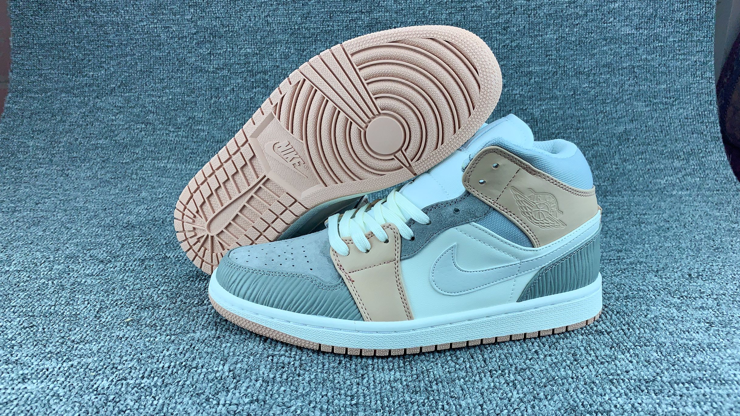 air jordan 1 retro high - jordan