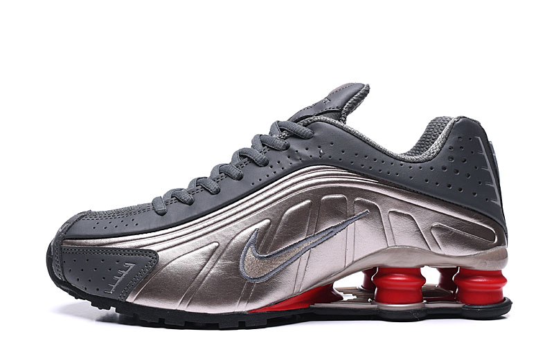 shox r4 - nike