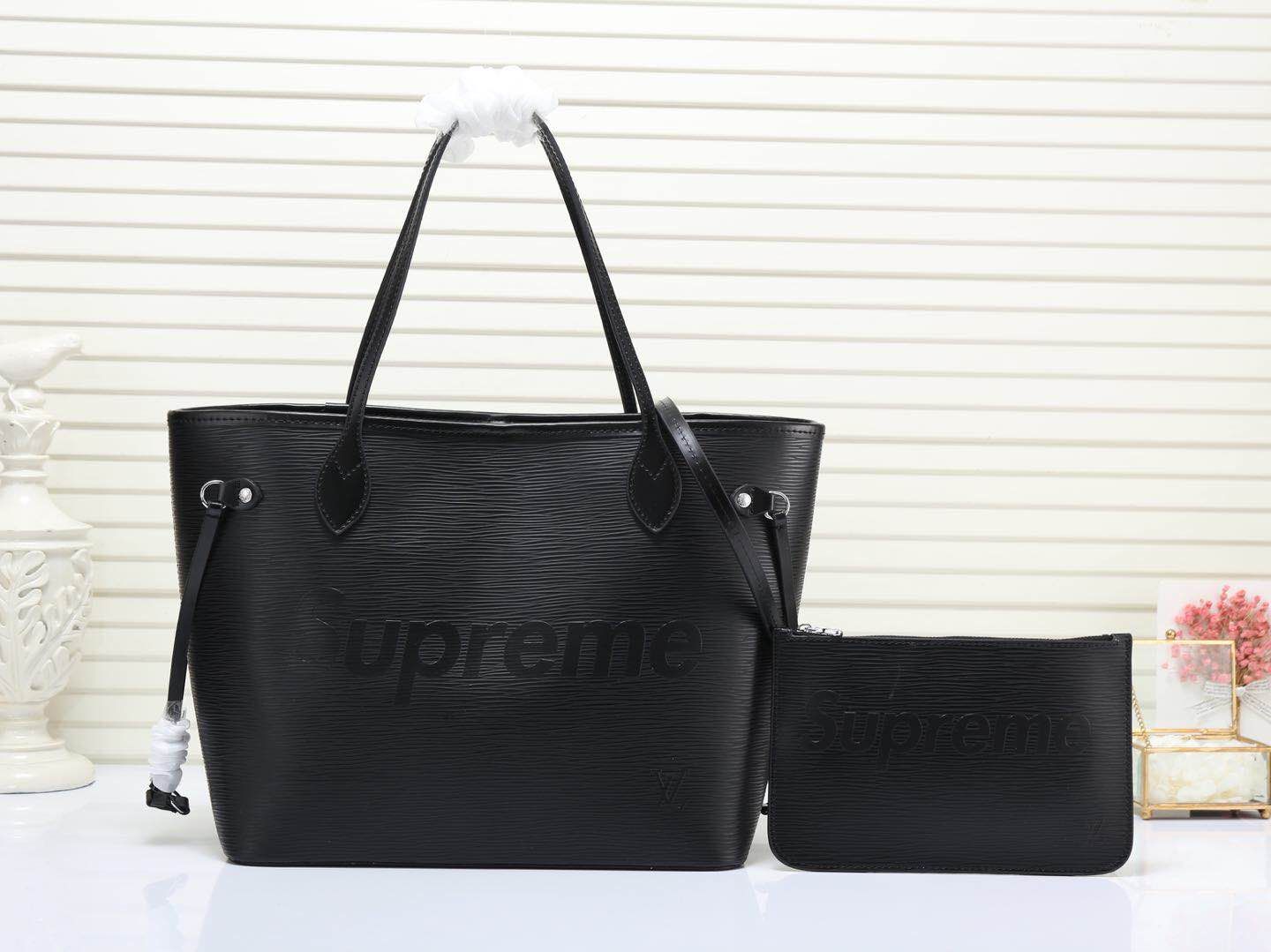 louis vuitton - supreme