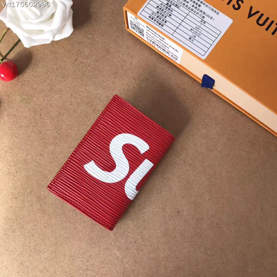louis vuitton - supreme